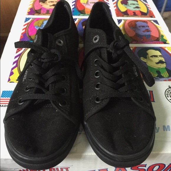 all black vans size 5